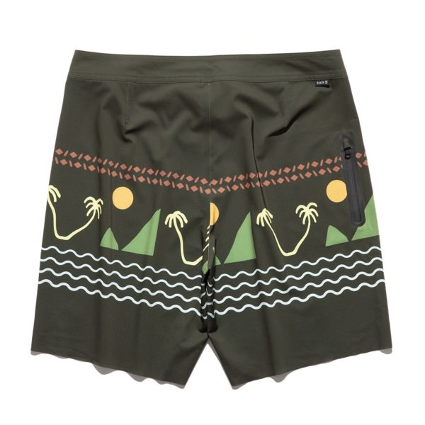 ROARK ロアーク ボードショーツ サーフトランクス PASSAGE 18.5