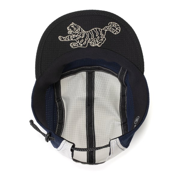 ROARK RUN AMOK｜MOTORHEAD CAMPER | Run Ride Point
