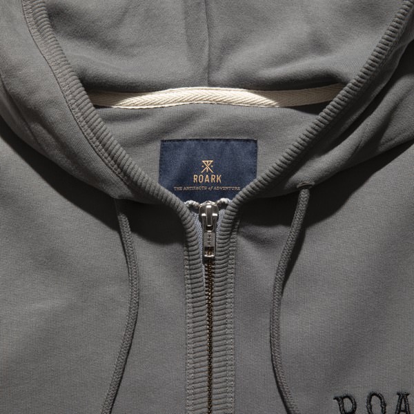 MEDIEVAL LOGO” F/Z HOODED SWEAT / Sweat ( スウェット ) / ROARK